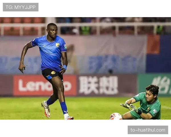 大连鲲城客场逆转战术分析：穆谢奎梅开二度体现锋线终结能力